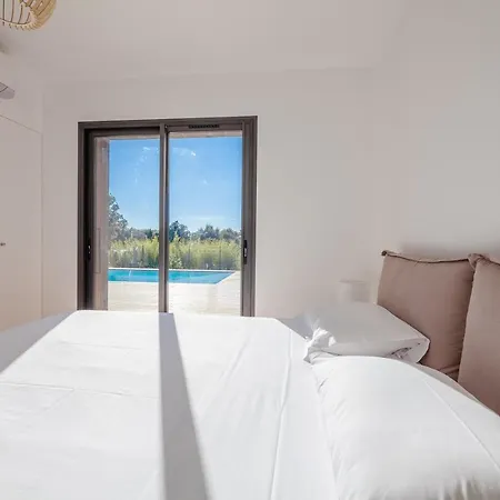 Villa Seia,pisc Chauf,8 Pers 4ch *